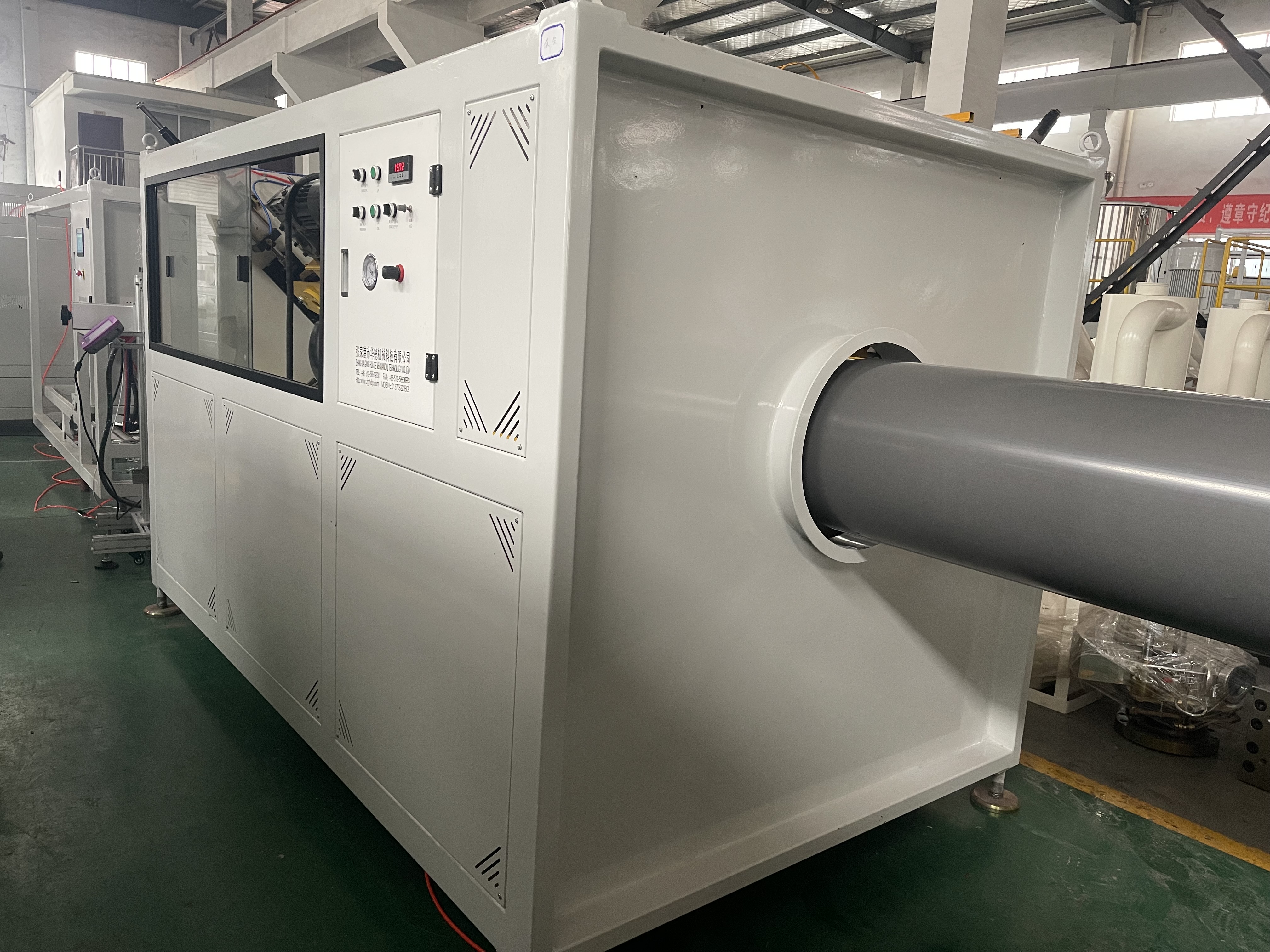 Эффективный экструдер для производства труб из ПВХ